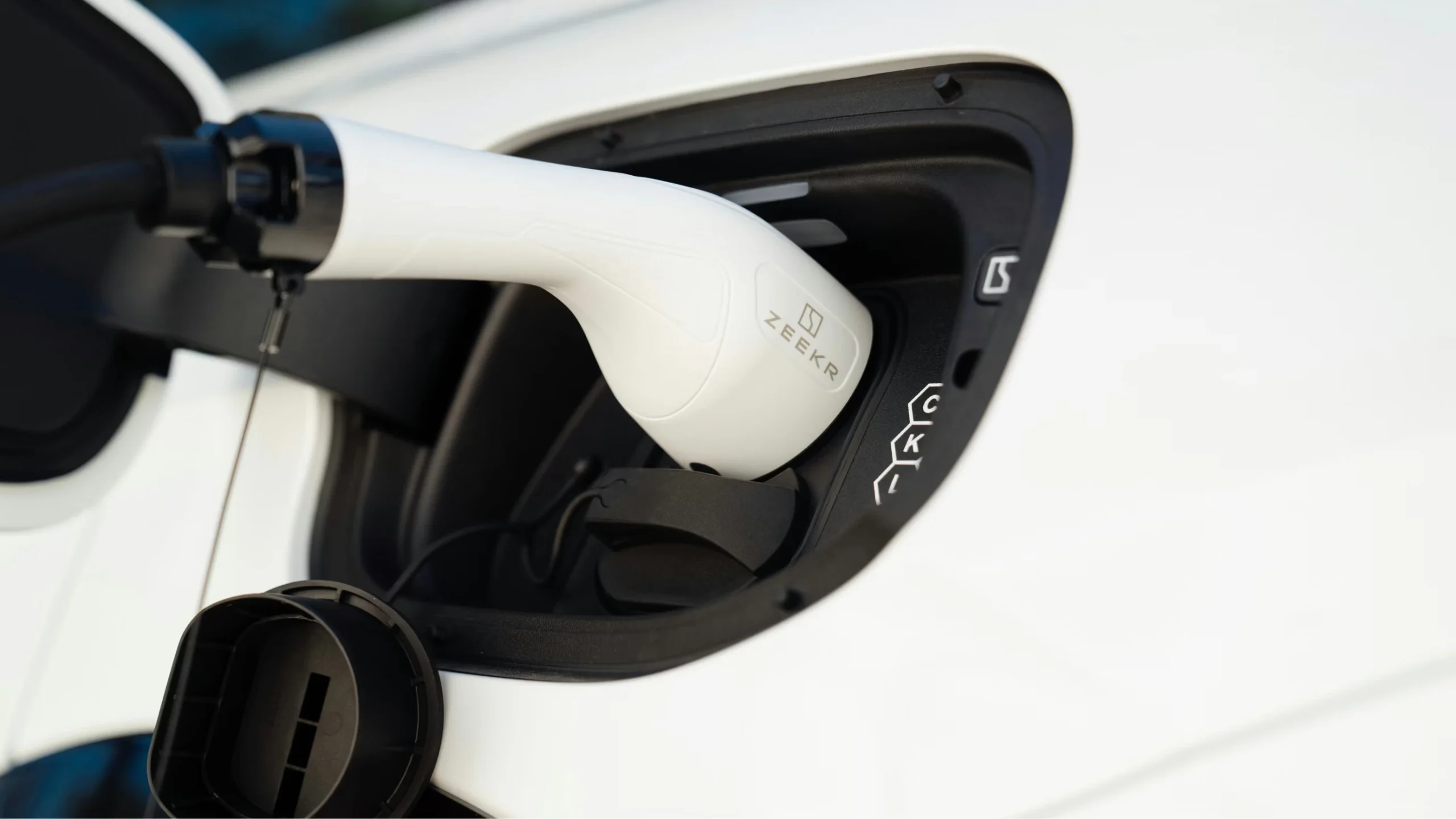 ZEEKR App Now Integrated With EVIE Charging Network